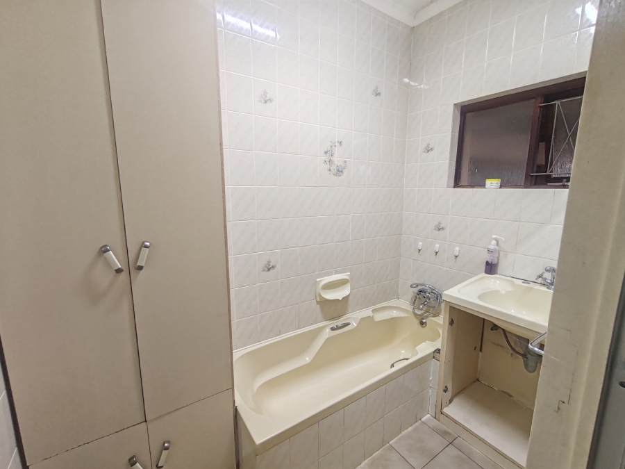 3 Bedroom Property for Sale in Bothasrus Eastern Cape